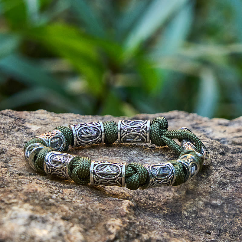 Rune Axe Braided Bracelet — image 2