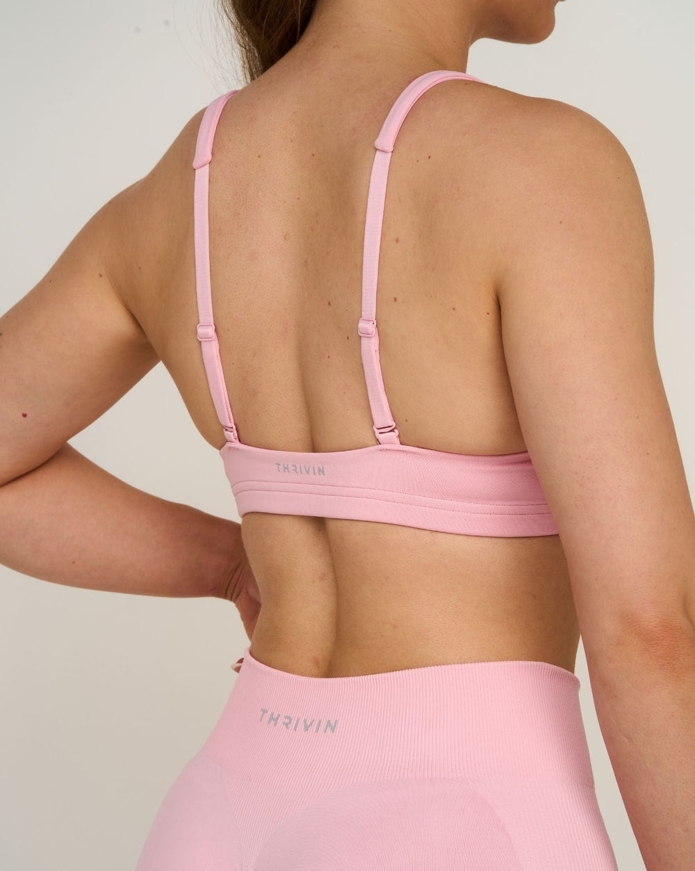 Elevate™ Sculpting Medium Impact Multiway Bra | Cotton Pink