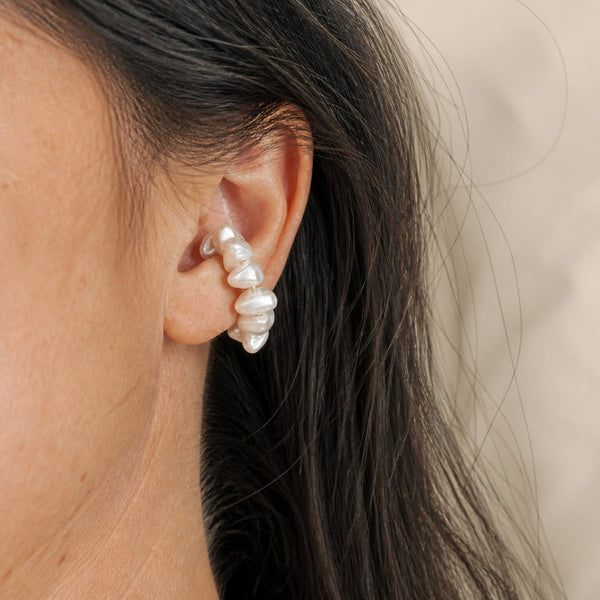 Baroque Pearl Vintage Earrings — image 1