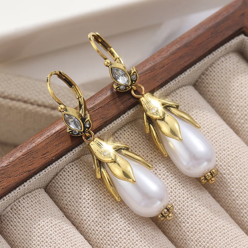 Vintage Botanical Pearl Earrings — image 1