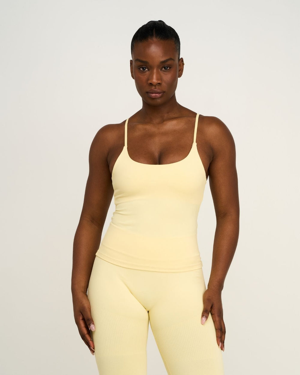 Elevate™ Sculpting Seamless Scoop Neck Cami | Golden Butter