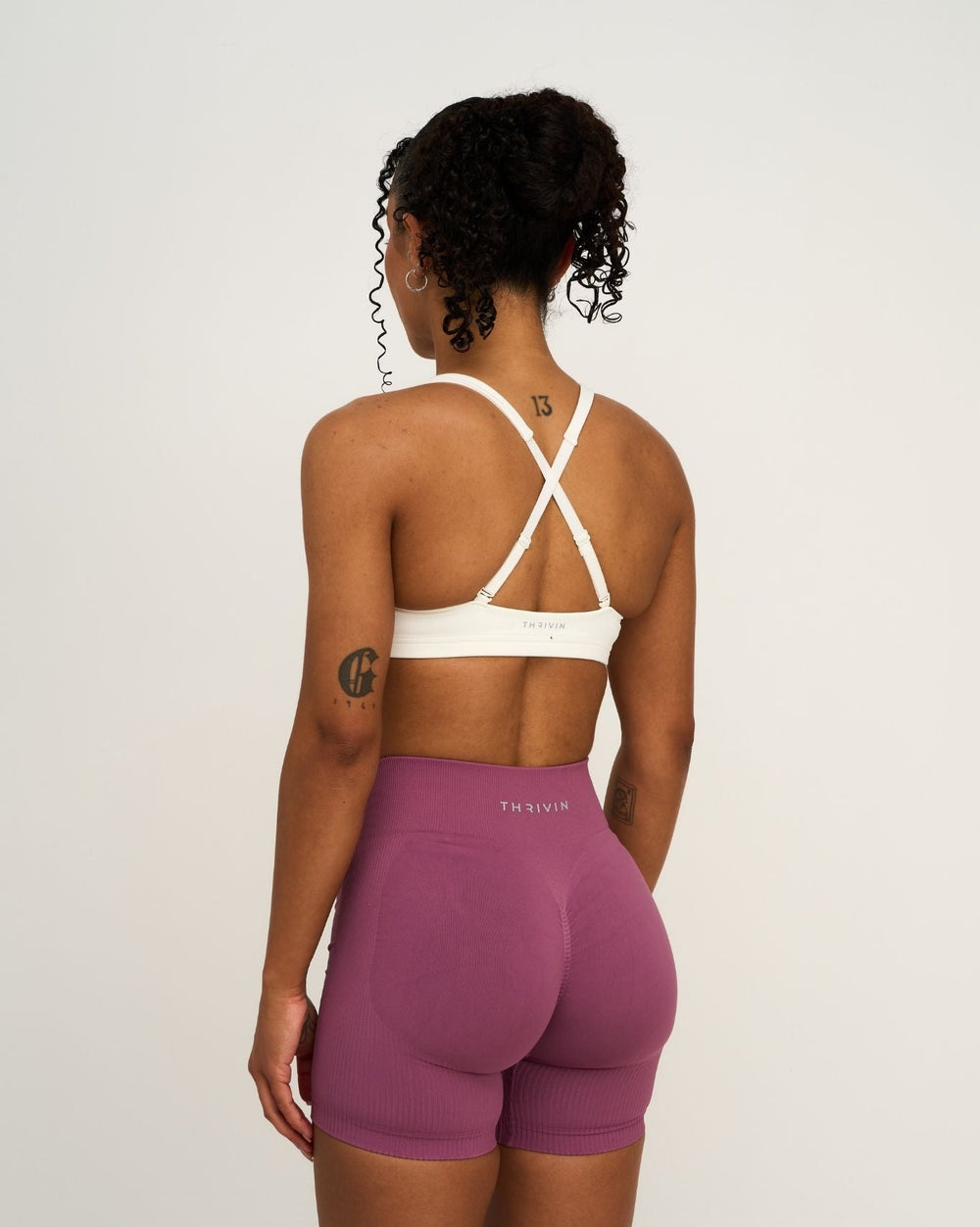 Elevate™ Sculpting Medium Impact Multiway Bra | Cream