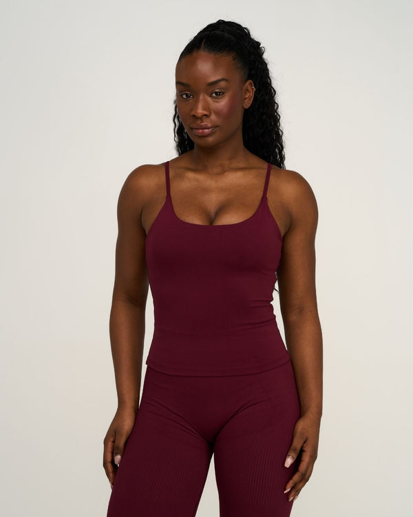 Elevate™ Sculpting Seamless Scoop Neck Cami | Merlot