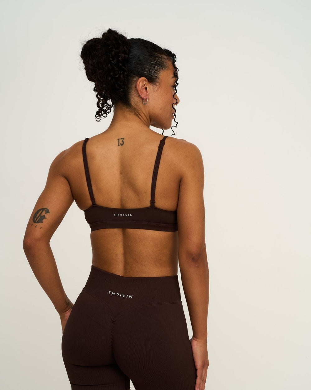 Elevate™ Sculpting Seamless Scoop Neck Bra | Coffee