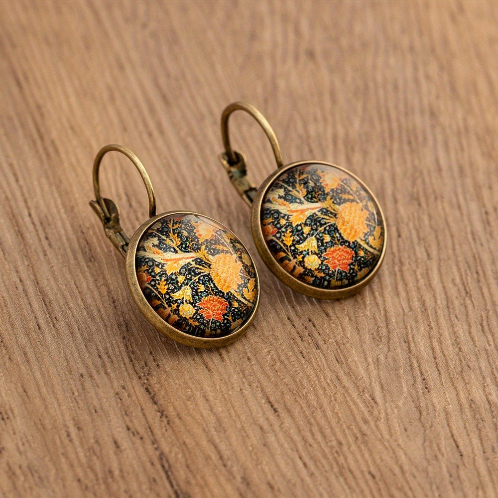 Vintage Floral Round Earrings — image 2