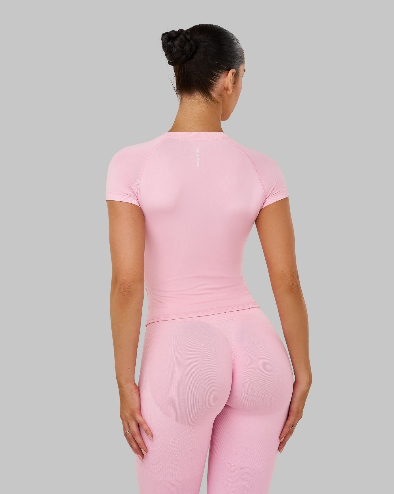 Elevate™ Compression T-shirt | Candy Pink