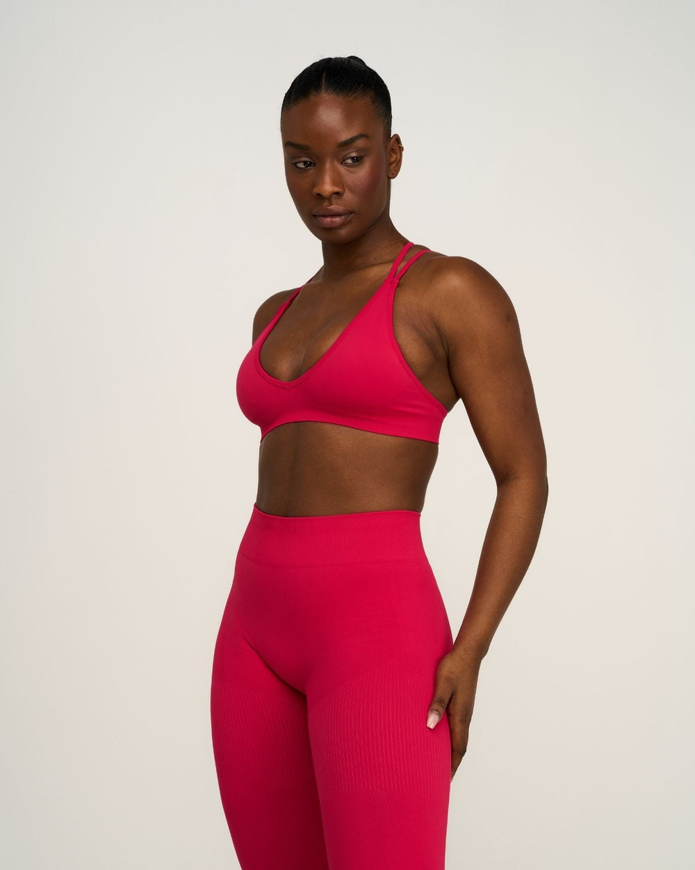 Elevate™ Sculpting Seamless High Apex Bra | Strawberry
