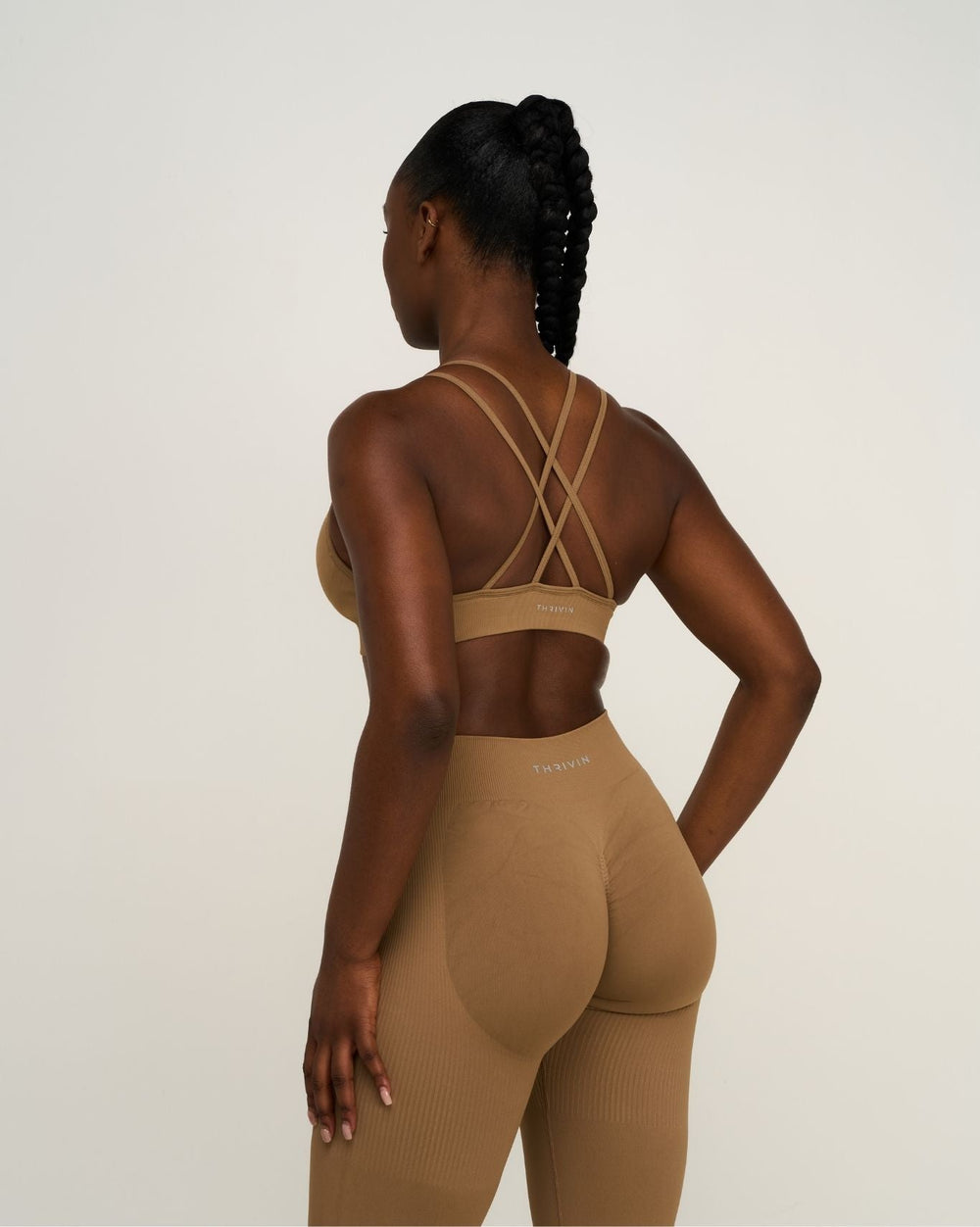 Elevate™ Sculpting Seamless High Apex Bra | Toffee