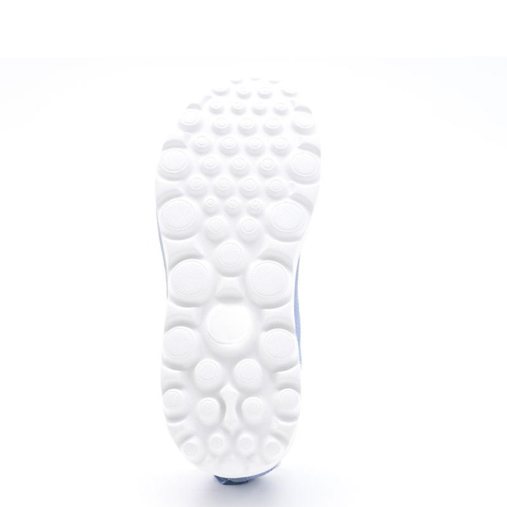 Cynthia Go Walk Knit Sneakers – Made for Women Who Never Stop Moving