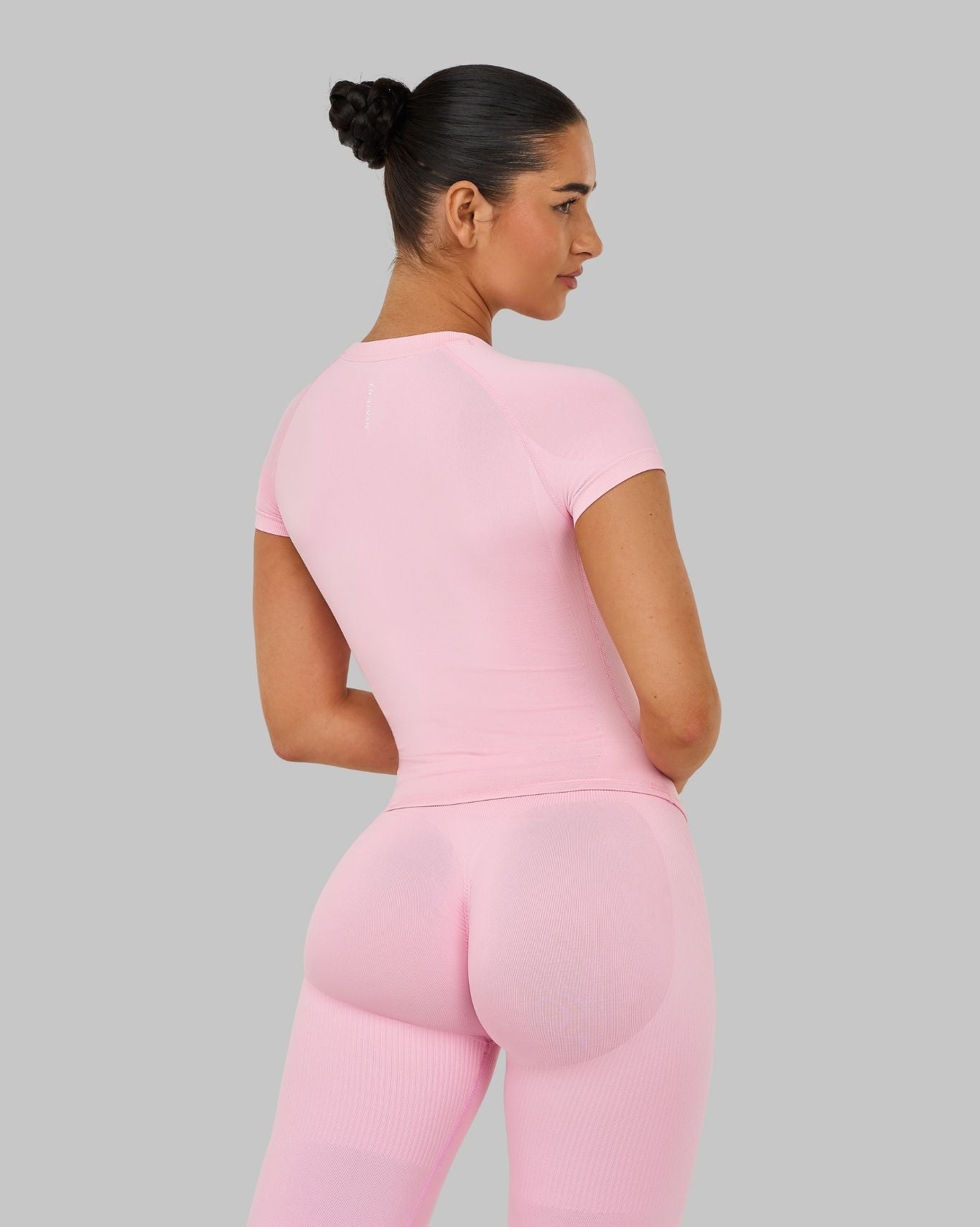 Elevate™ Compression T-shirt | Candy Pink