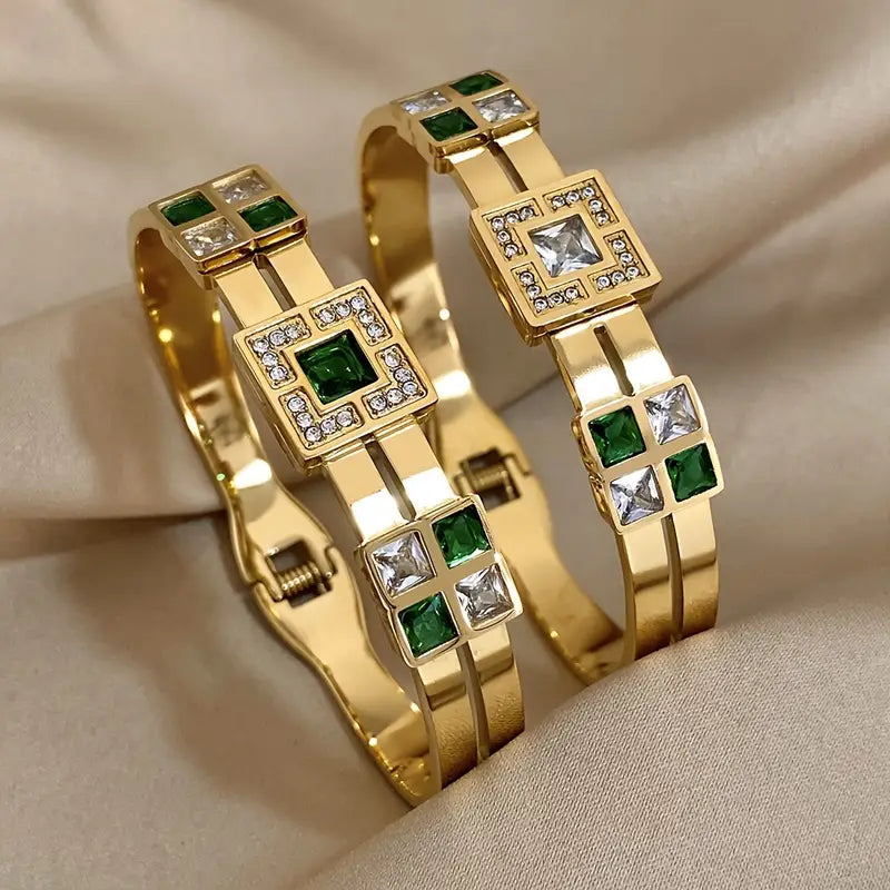 Esme Carrington Golden Bracelet — image 3