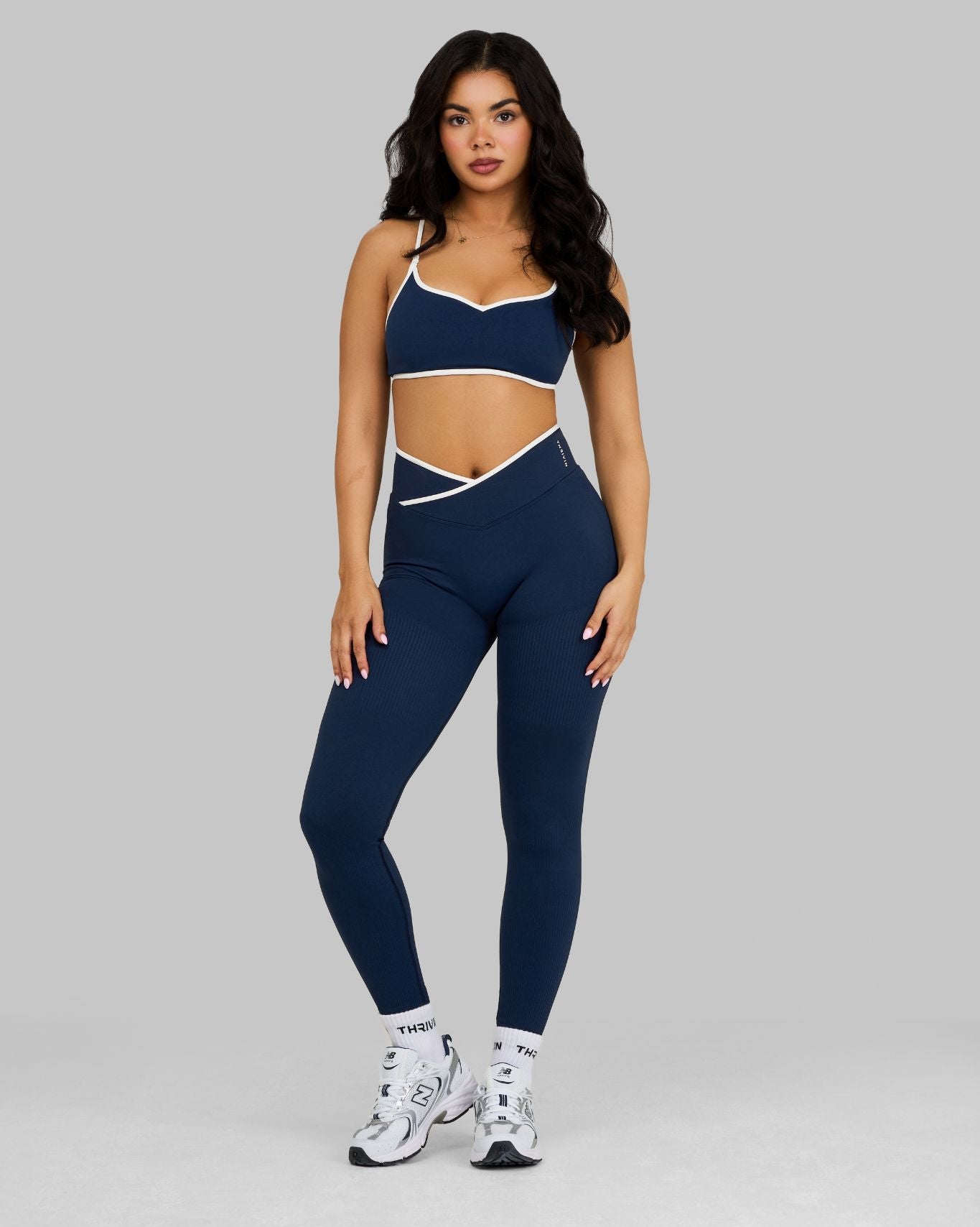 Outline V-Waist Leggings | Midnight Navy