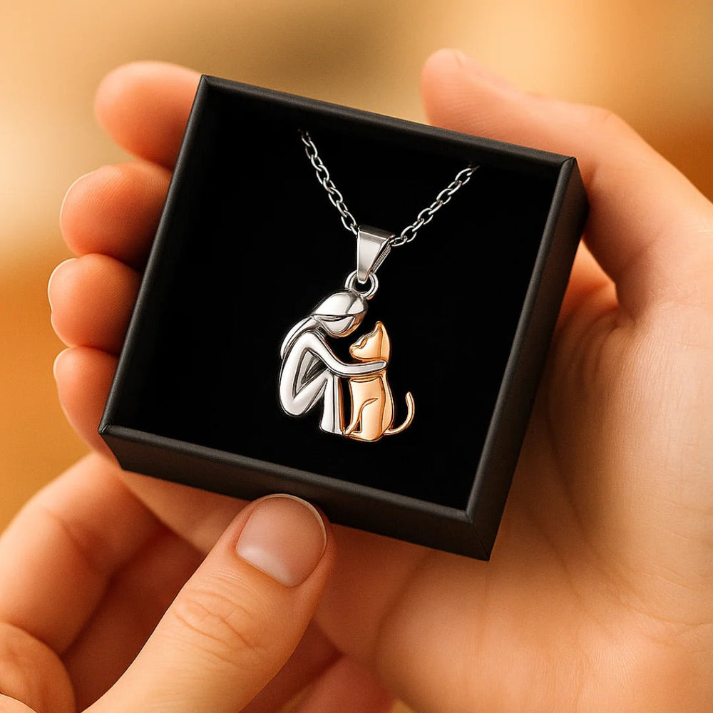 Minimal Cat Pendant Necklace — image 3