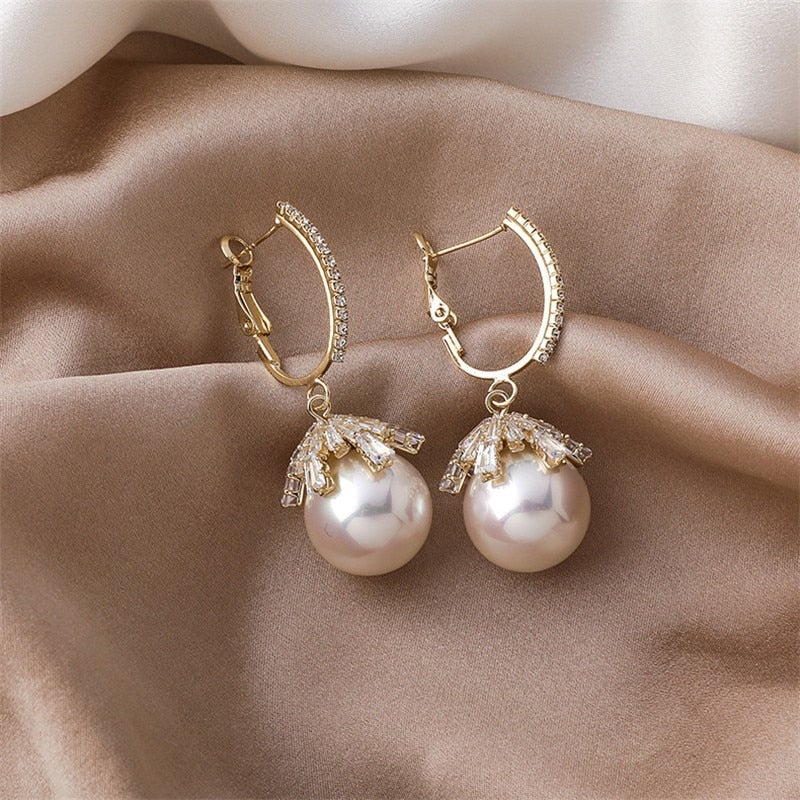 Malia Pearl Drop Earrings — image 2