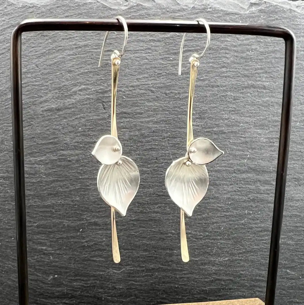 Silver Leaf Vintage Earrings — image 3