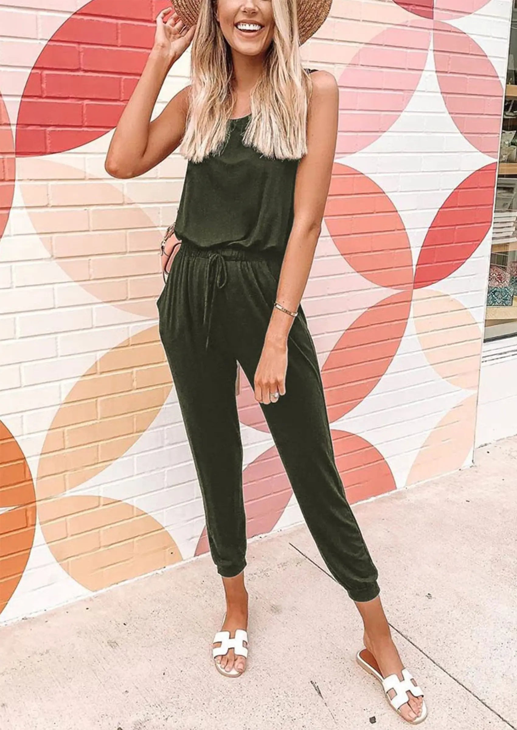 Osonn Two Piece Outfit Sets Casual Sleeveless Crewneck Tops and Sweatpants