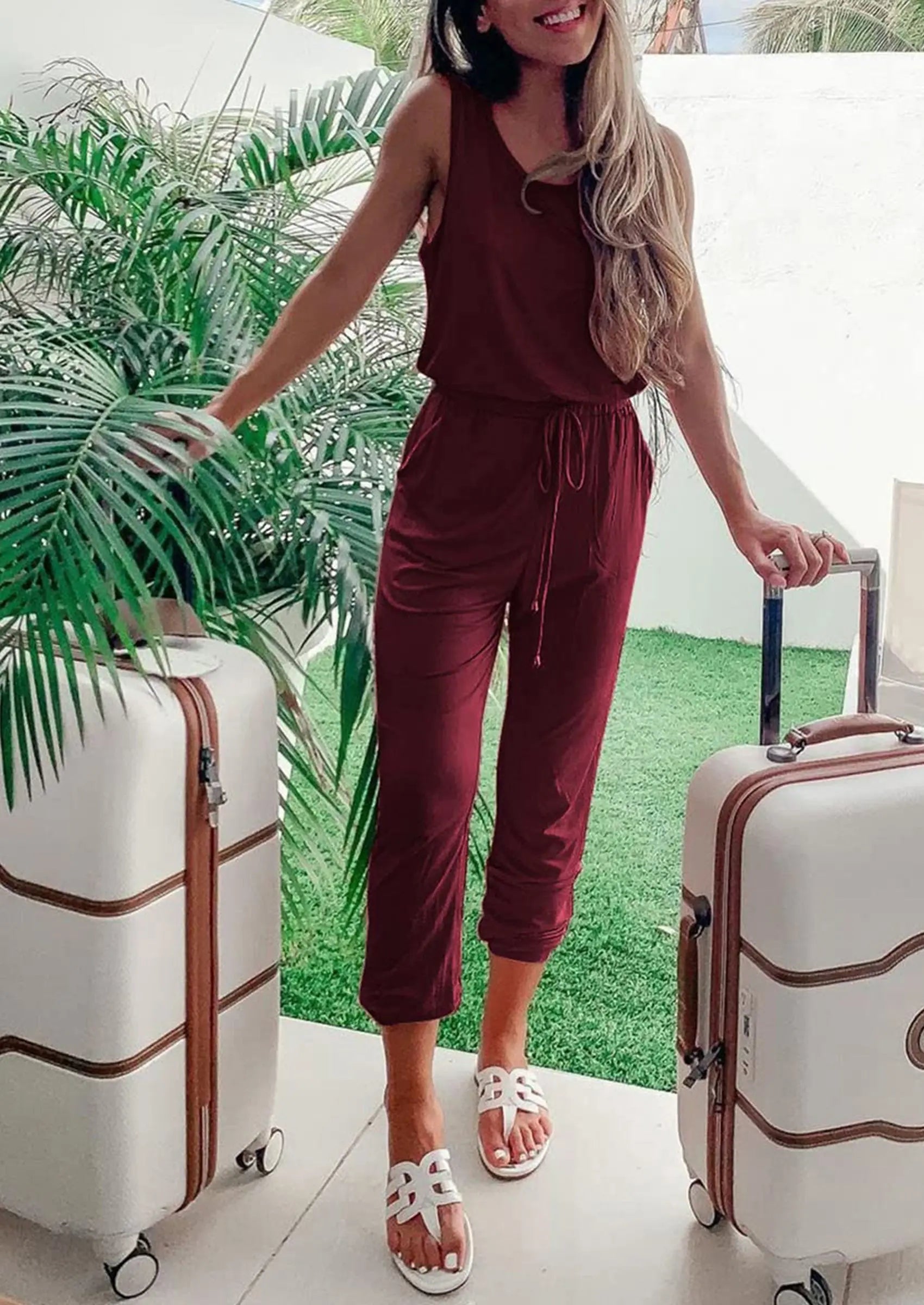 Osonn Two Piece Outfit Sets Casual Sleeveless Crewneck Tops and Sweatpants