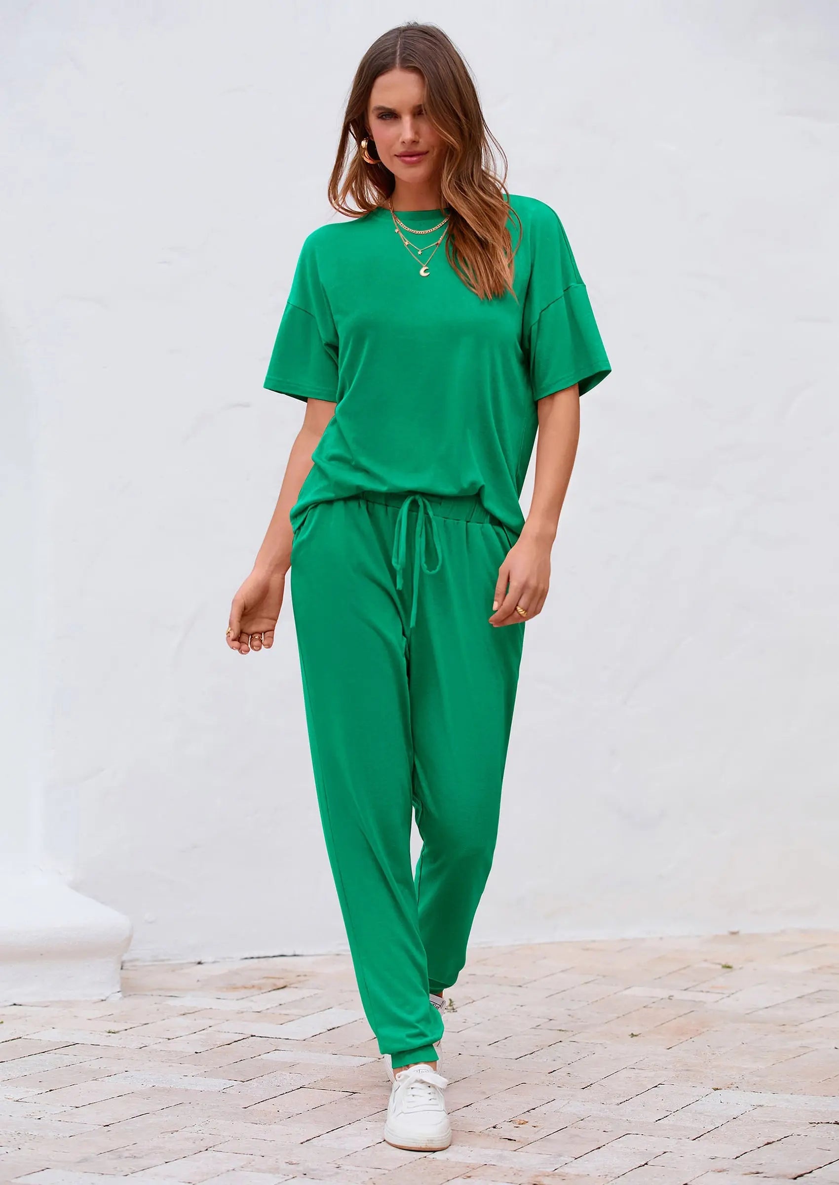 Osonn Women's Two Piece Lounge Sets Spring Summer Jogger Pants Vacation Outfits Travel Airplane Matching Clothes
