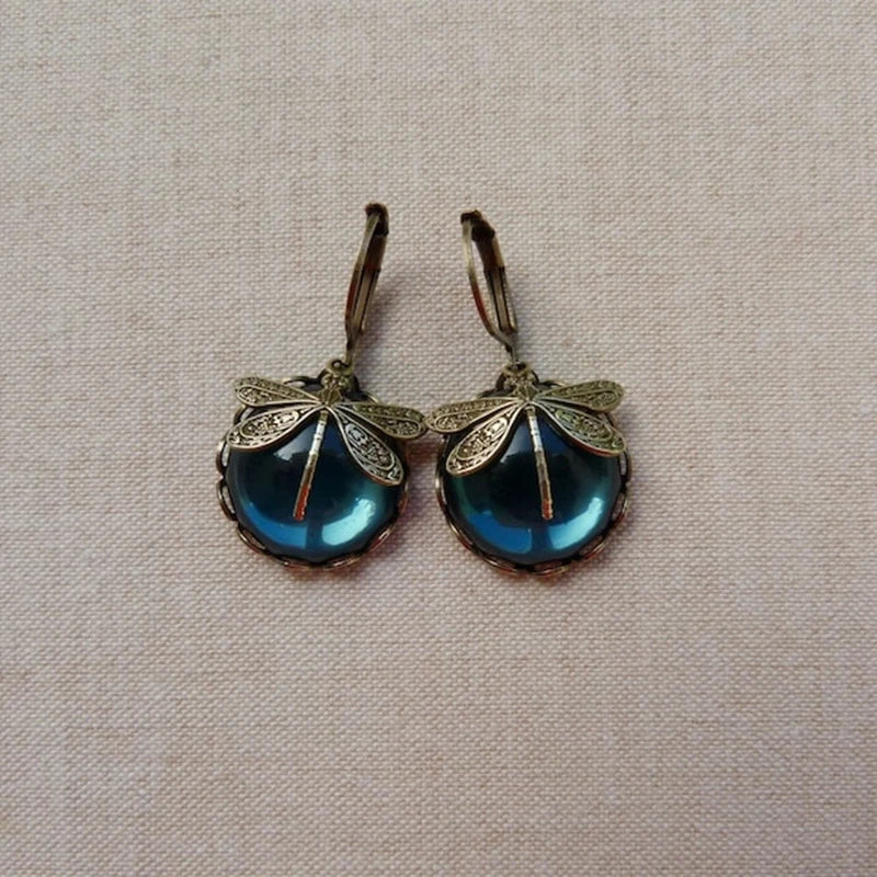 Vintage Dragonfly Gold Earrings — image 4