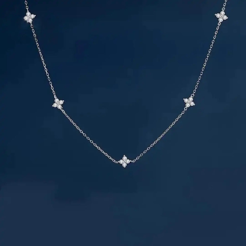 Gorgeous Flower Inlaid Zirconia Necklace — image 4