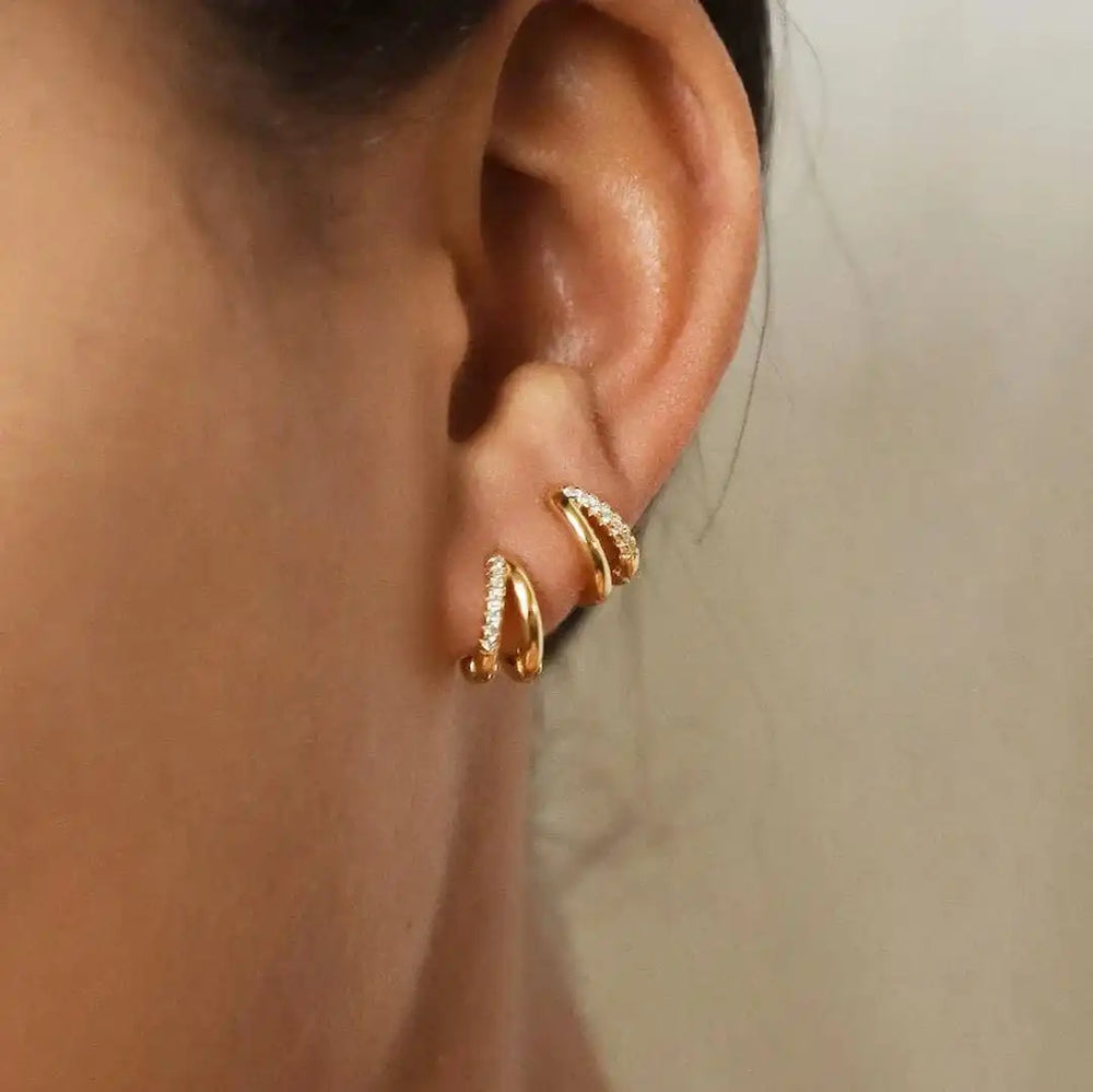 Timeless Gold Zircon Hoop Earrings — image 3