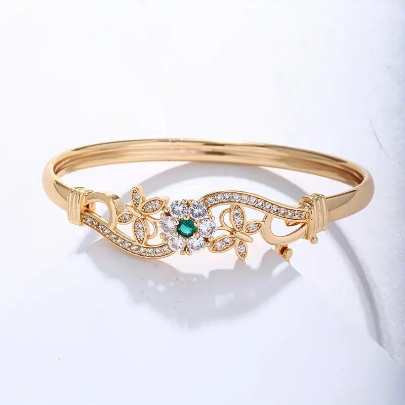 Isla Beaumont Elegant Bracelet — image 1