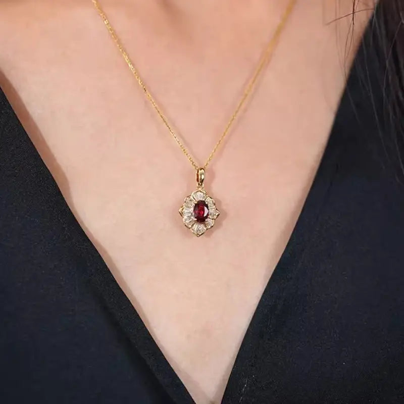 Kavella Solcrimson Gold Necklace — image 3