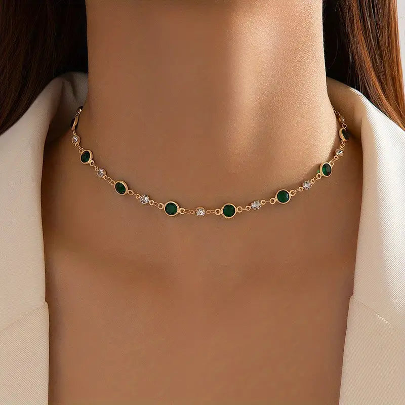 Elira Vescari Gold Necklace — image 1