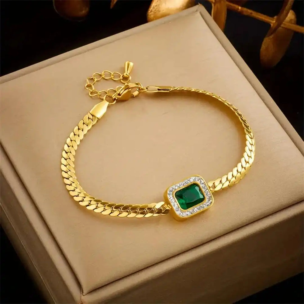 Radiant Gold Emerald Link Bracelet — image 1