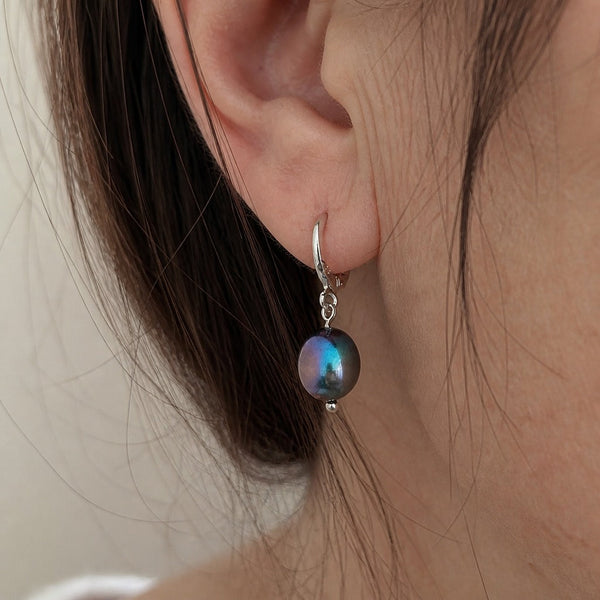 Pearl Essence Baroque Earrings — image 1