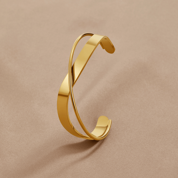 Polished Eve Gold Bracelet — image 1