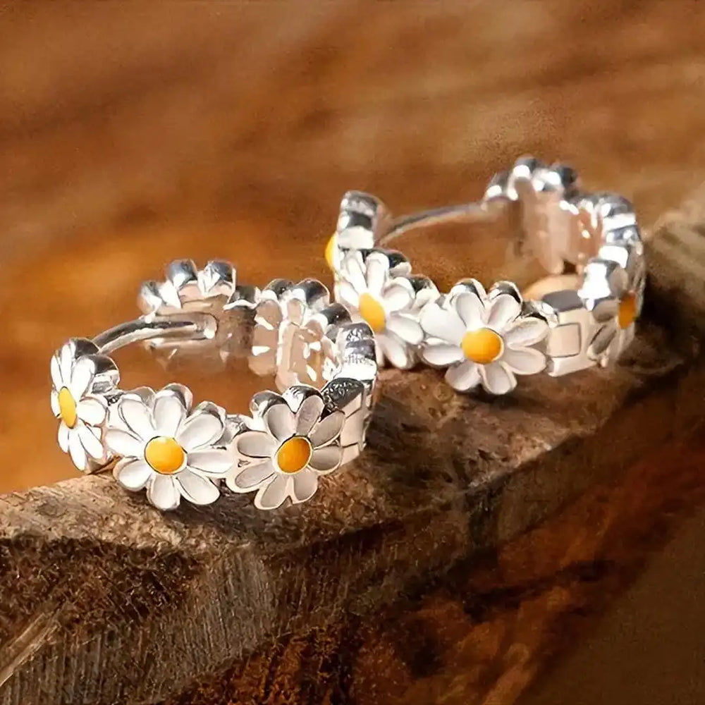 Elegant Daisy Hoop Earrings — image 1
