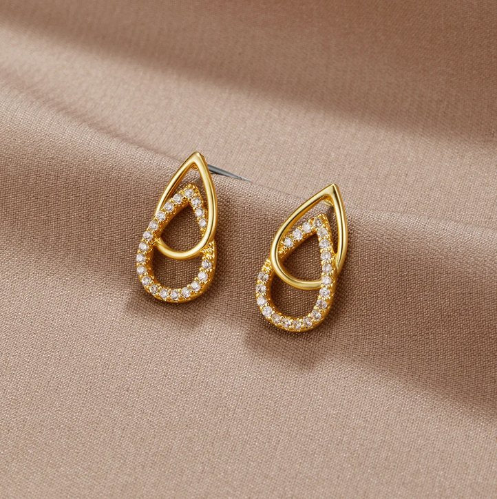 Luxe Link Earrings — image 1