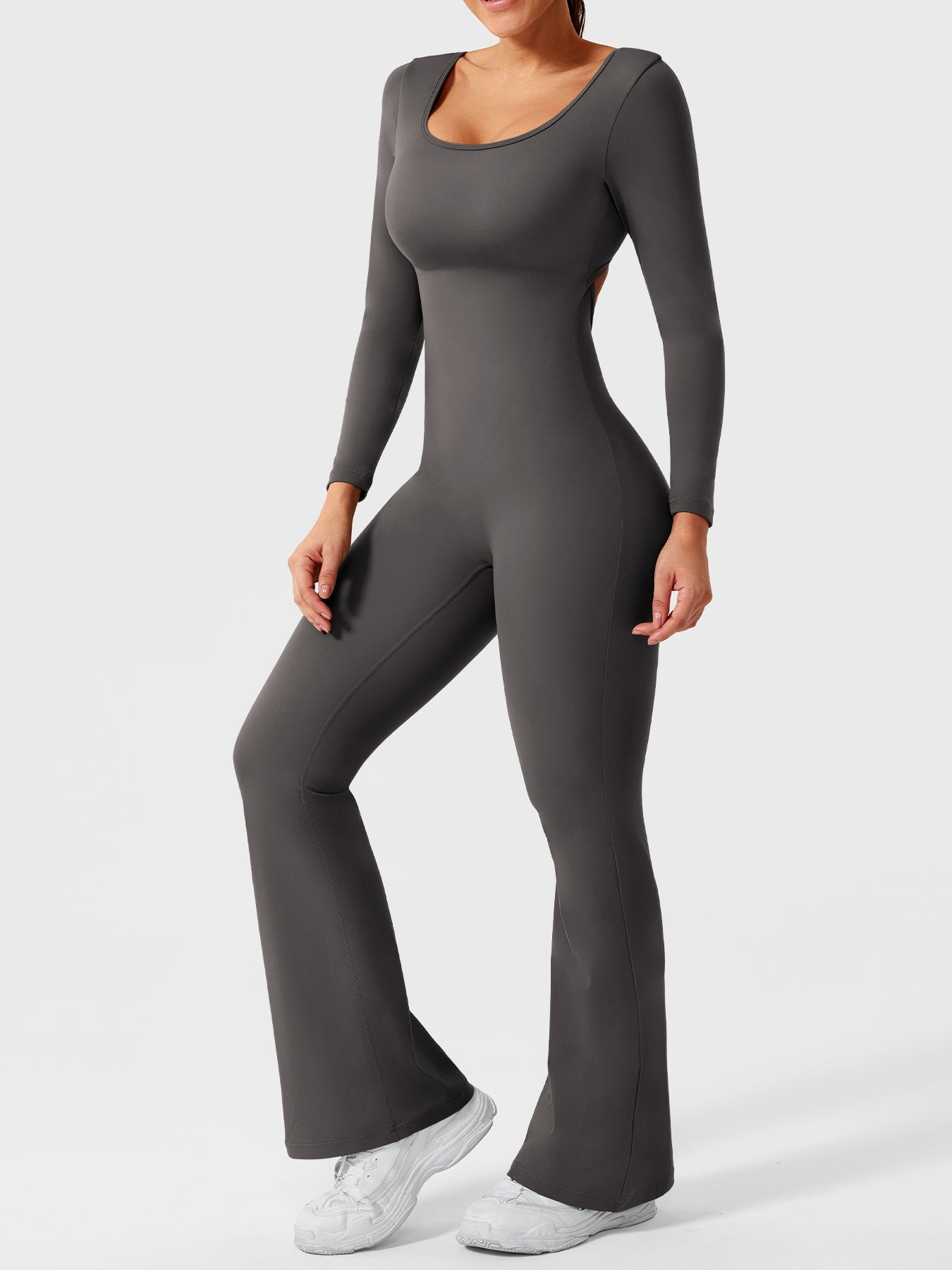 Yeoreo Lizvette Flare Long Sleeve V-back Jumpsuit
