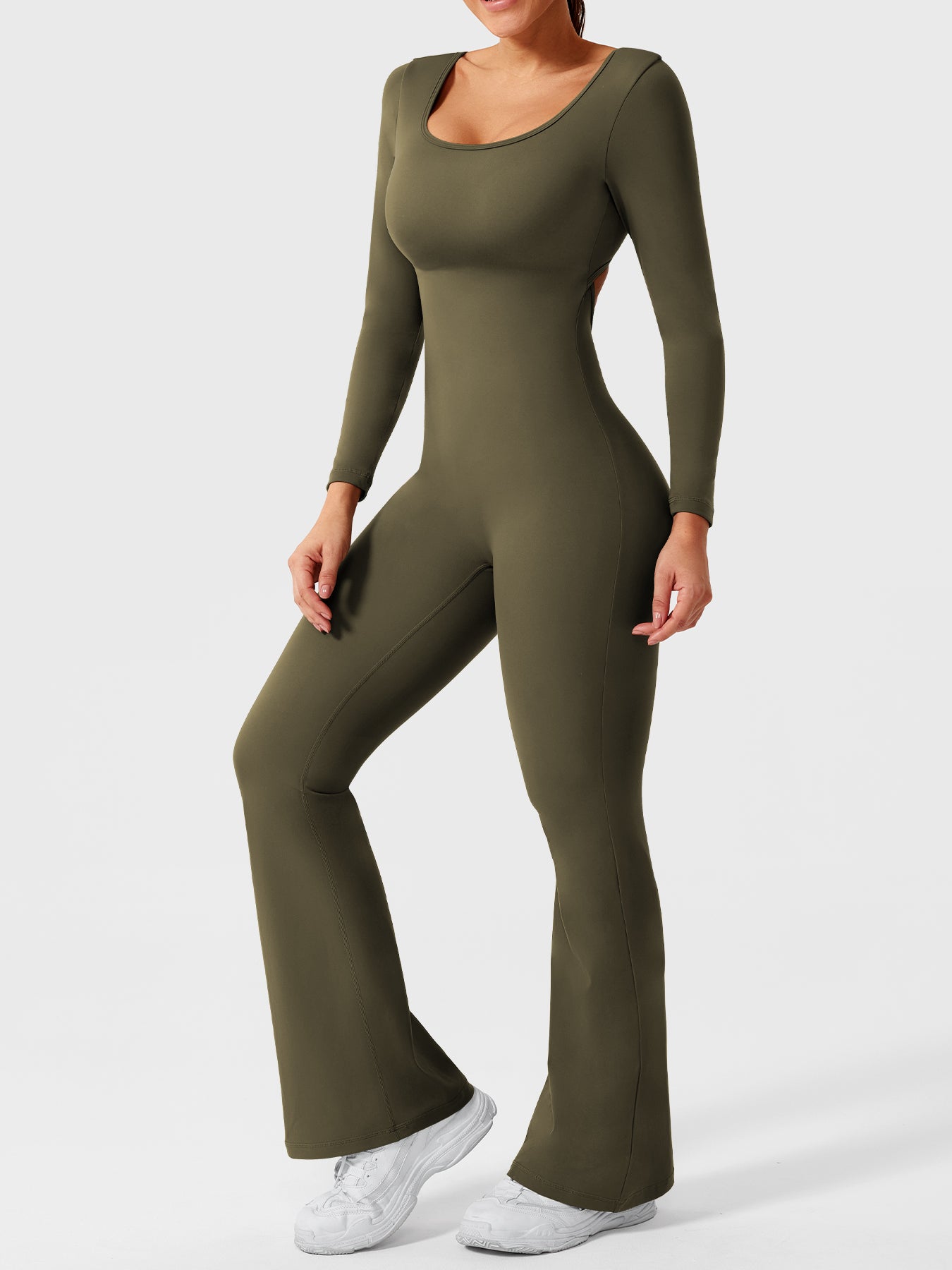 Yeoreo Lizvette Flare Long Sleeve V-back Jumpsuit
