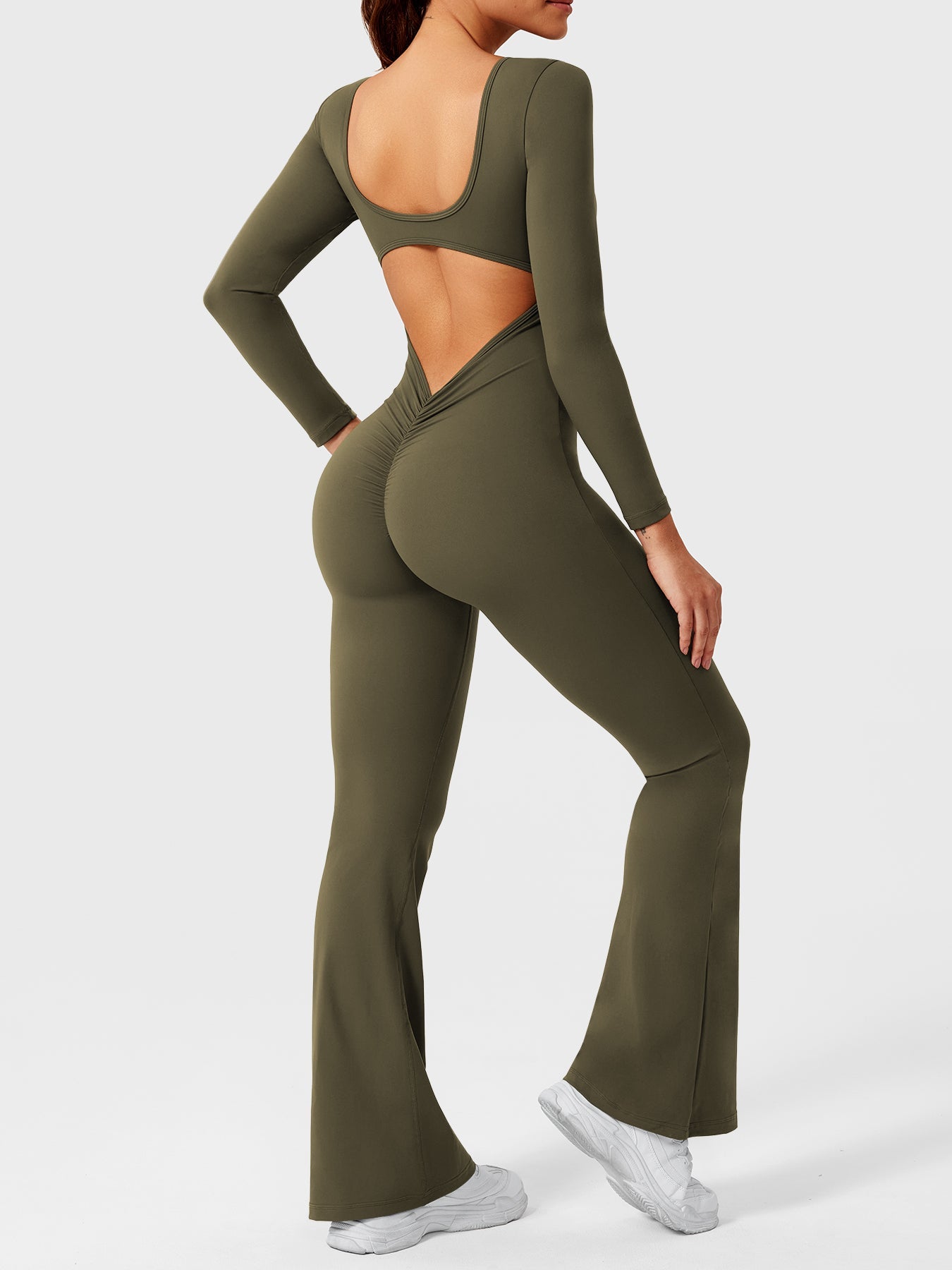 Yeoreo Lizvette Flare Long Sleeve V-back Jumpsuit