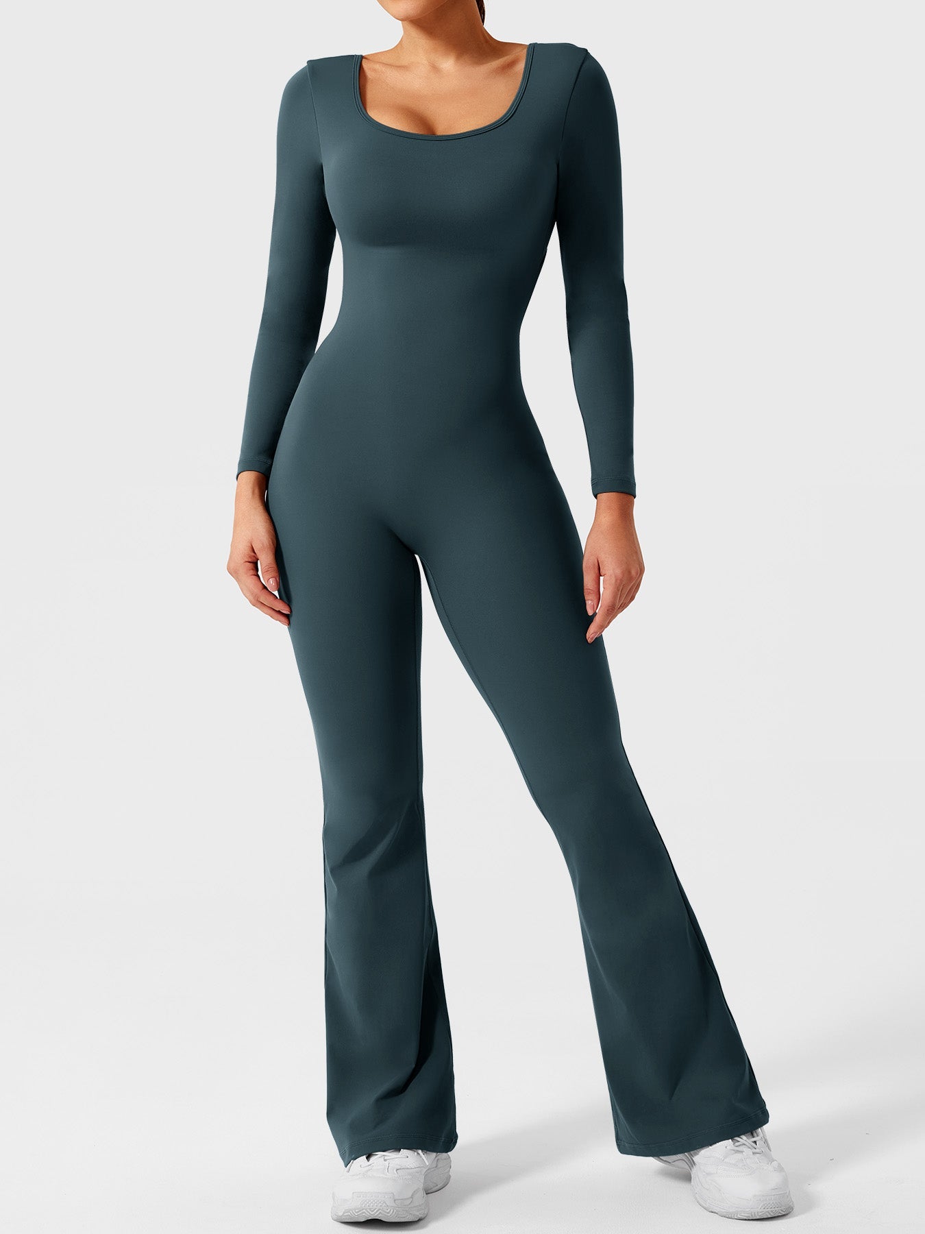 Yeoreo Lizvette Flare Long Sleeve V-back Jumpsuit
