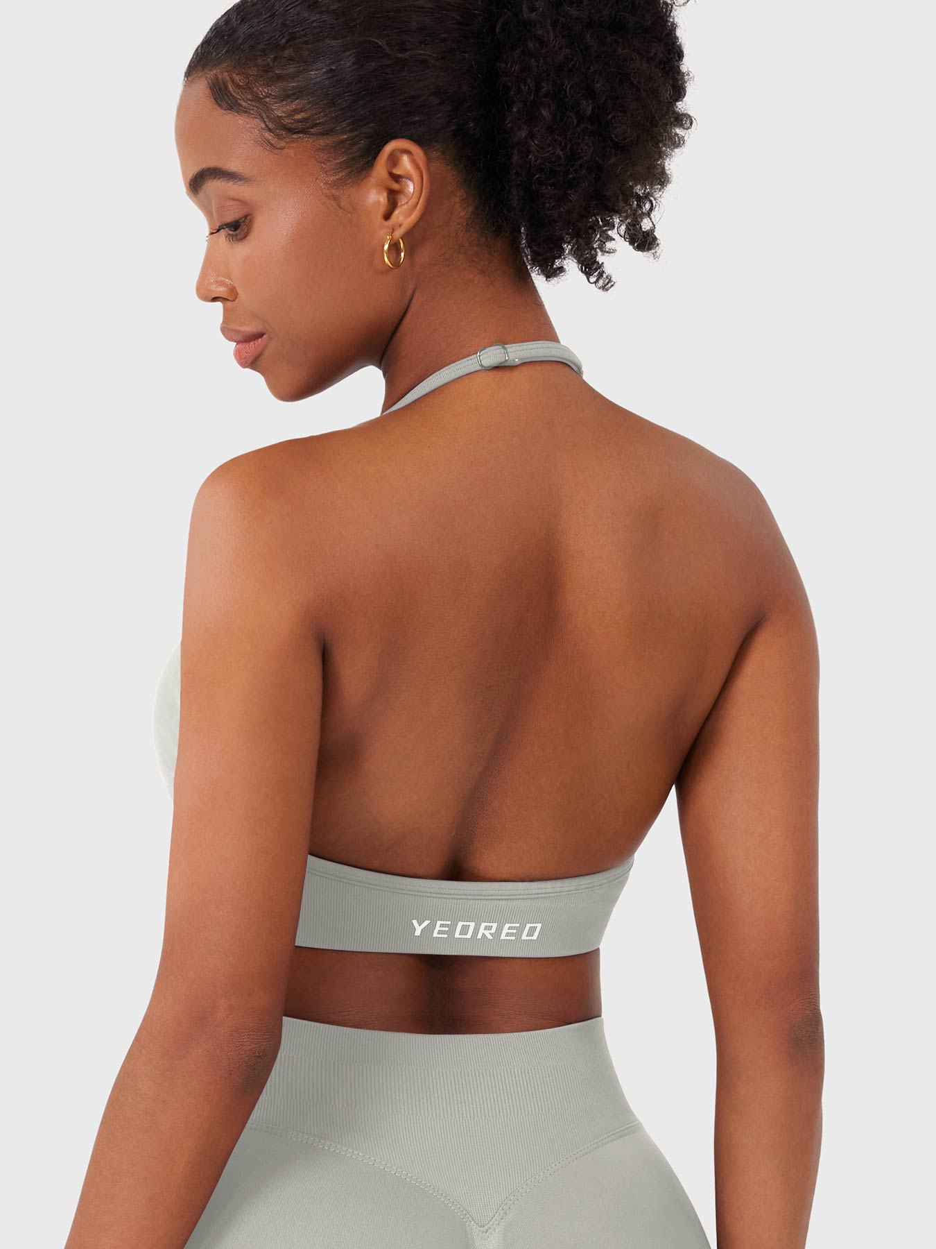 Yeoreo Vanie SoftHue™ Halter Sports Bra