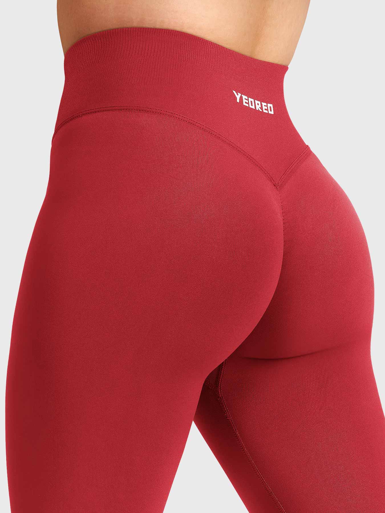 Yeoreo Brinklie Mini Flare Leggings