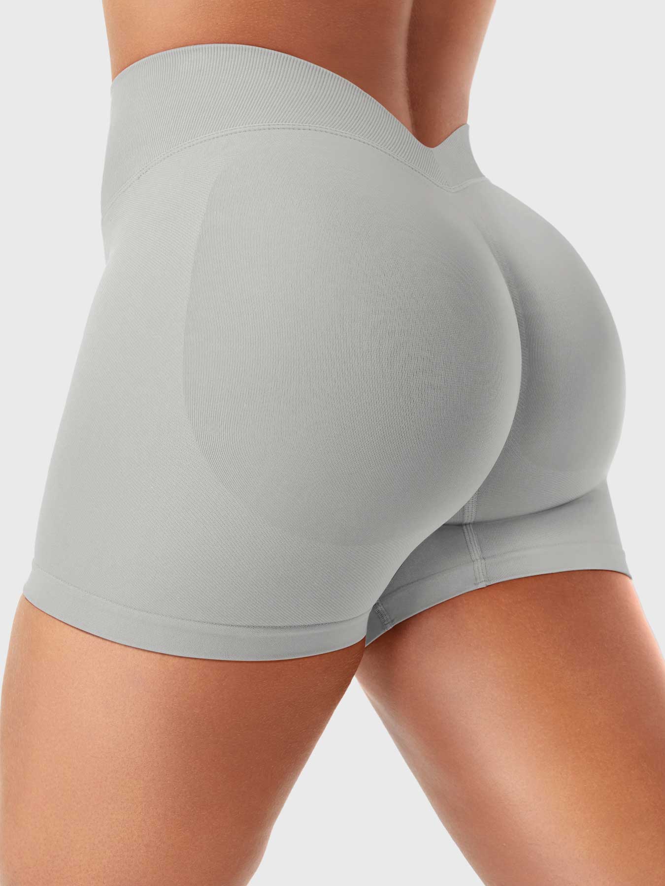 Yeoreo Graciy SoftHue™ V-Back Shorts