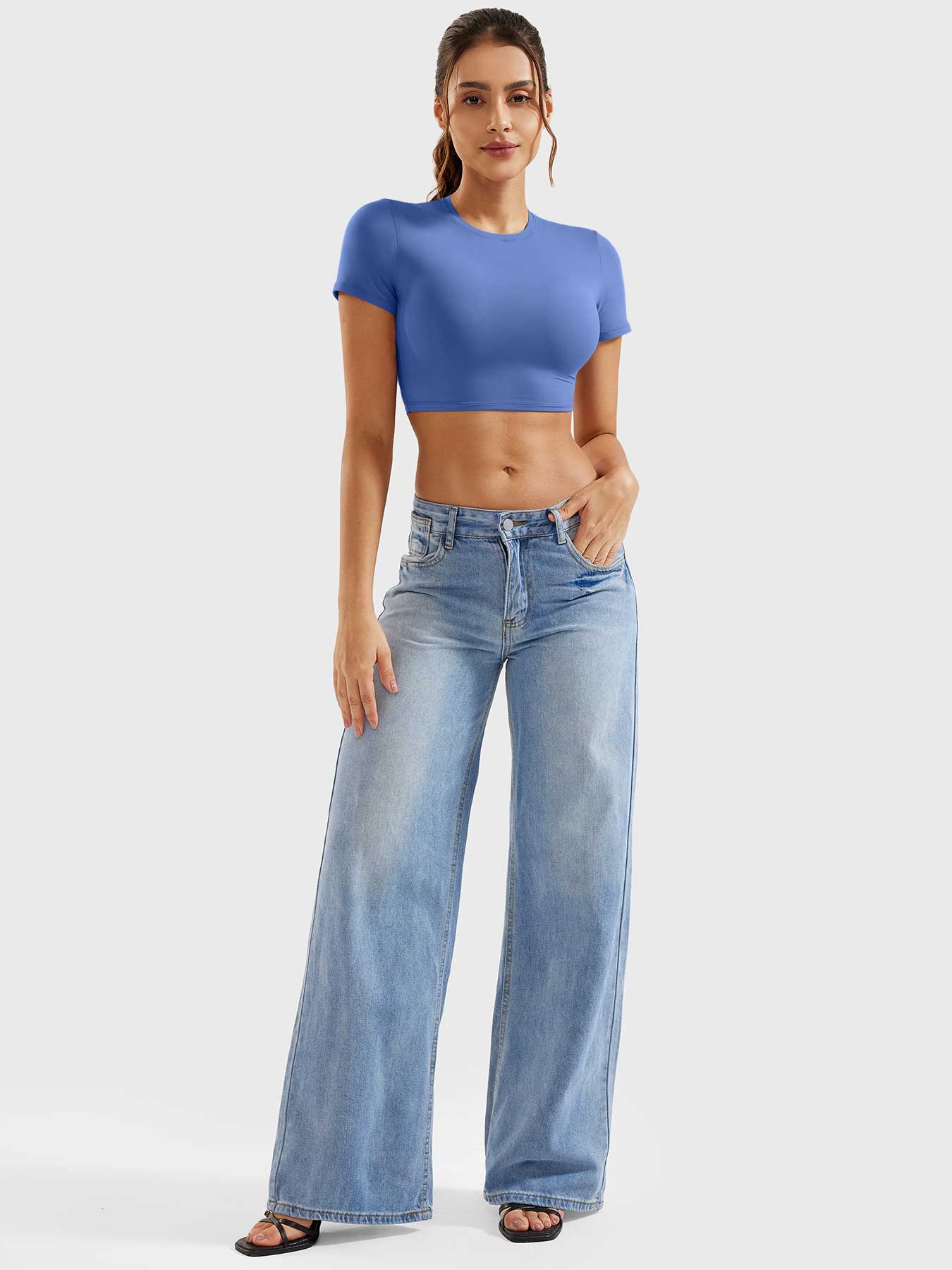 Yeoreo Colin Short Sleeves Crop Top