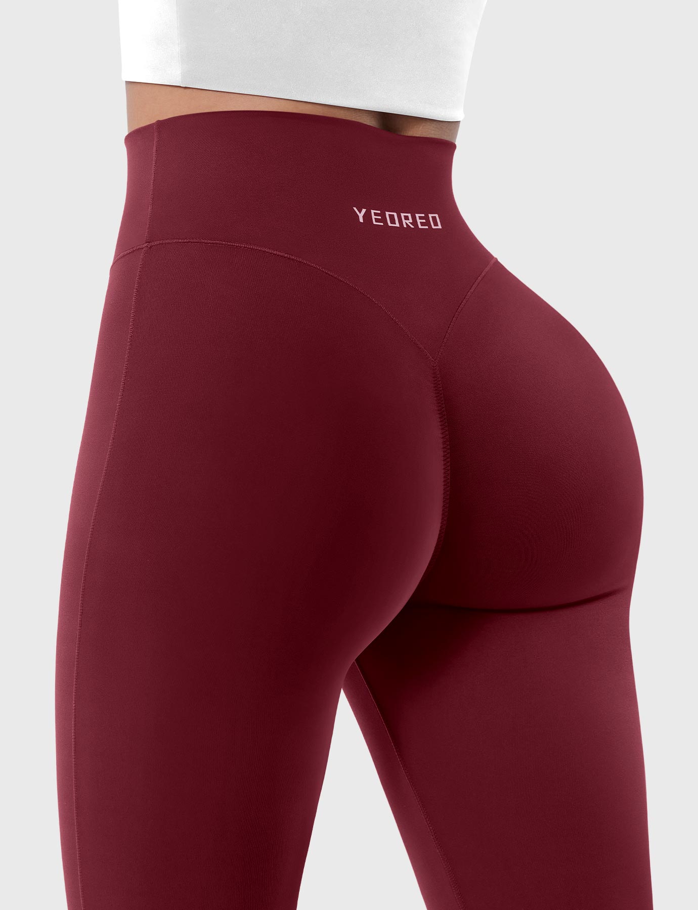 Yeoreo Bessli 30" Mini Legging légèrement évasé