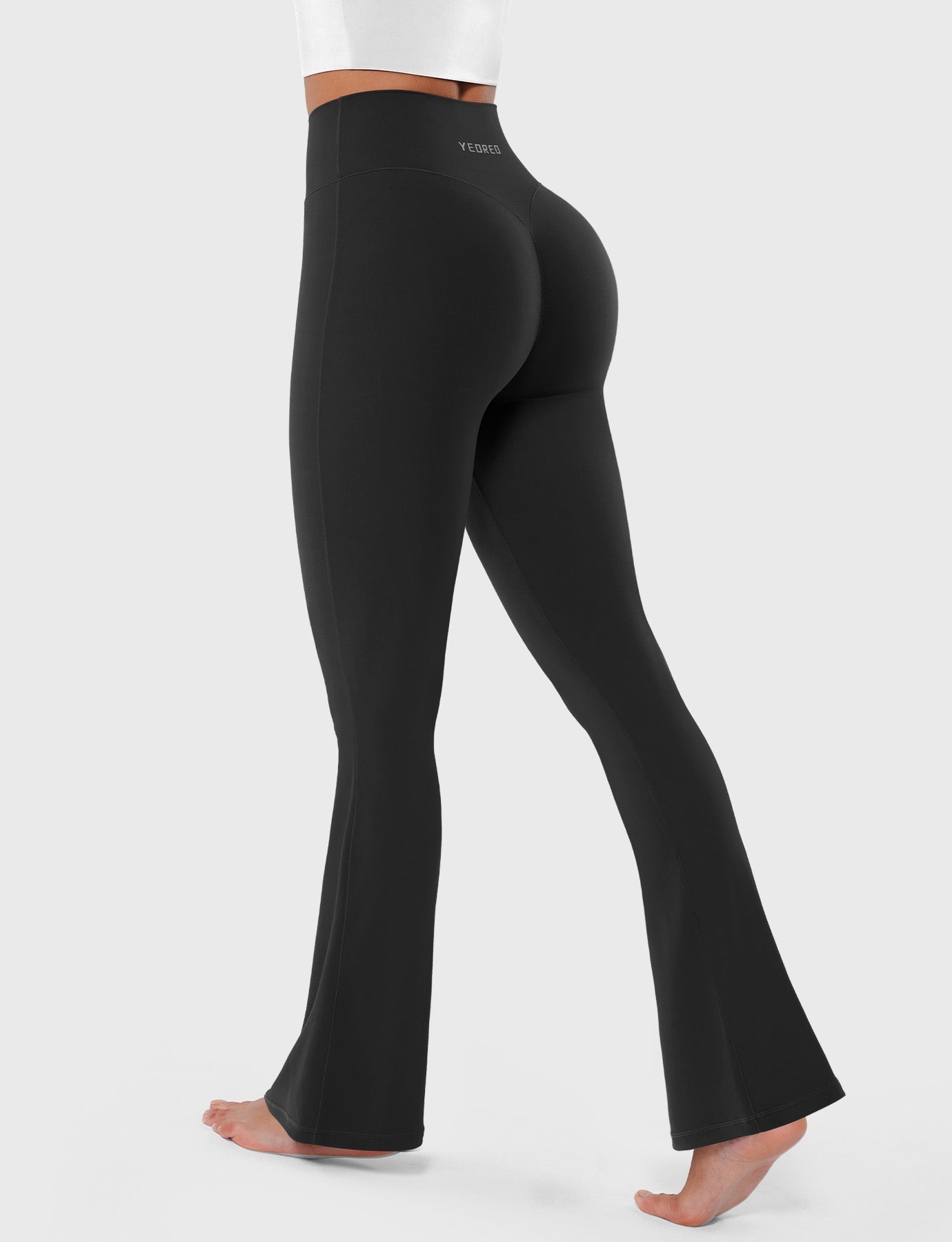 Yeoreo Bessli 30" Mini Legging légèrement évasé