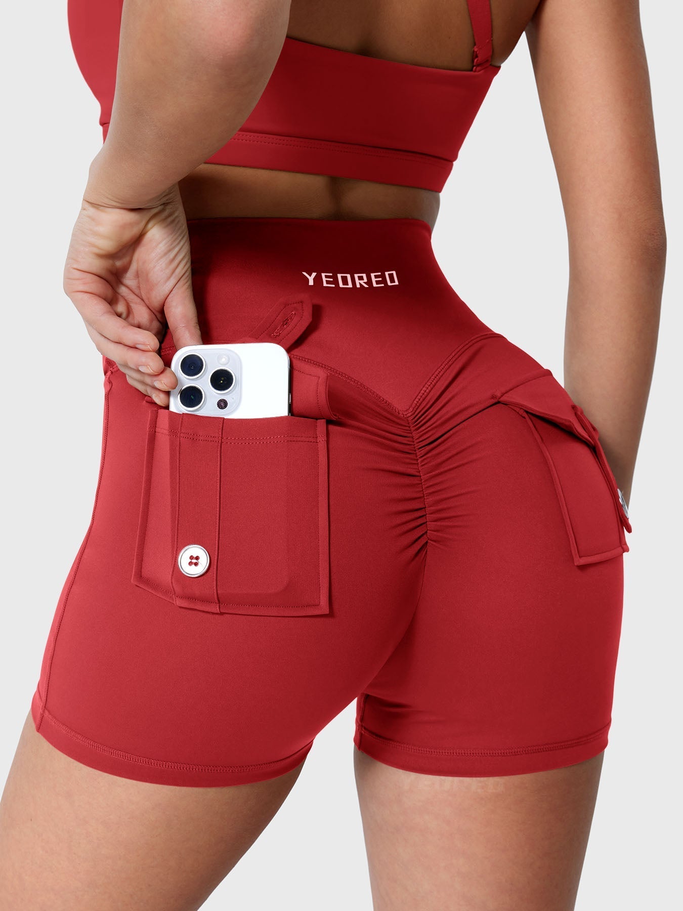 Yeoreo Charm CoreFlex™ V-Waistband 3.6" Shorts