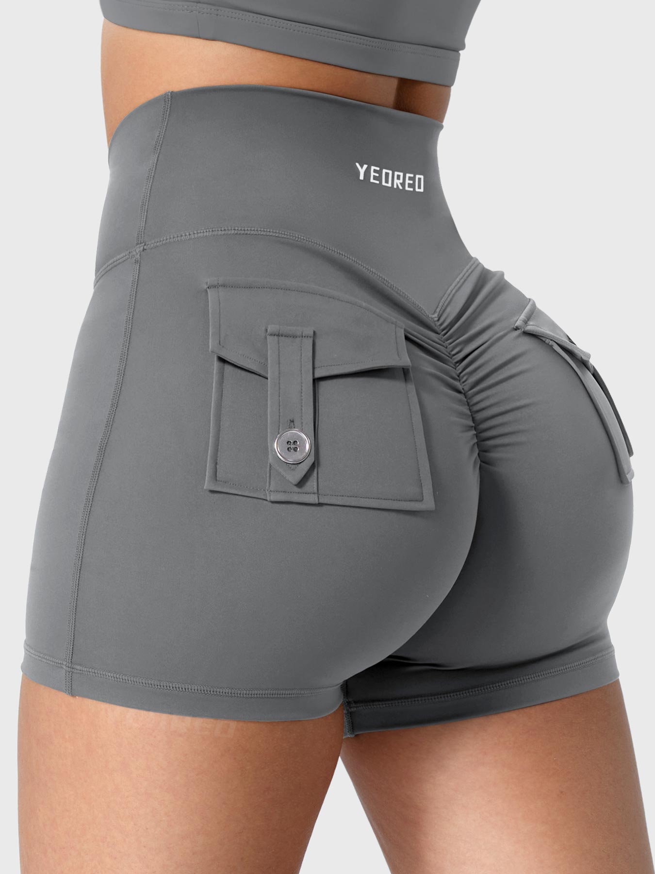 Yeoreo Charm CoreFlex™ V-Waistband 3.6" Shorts