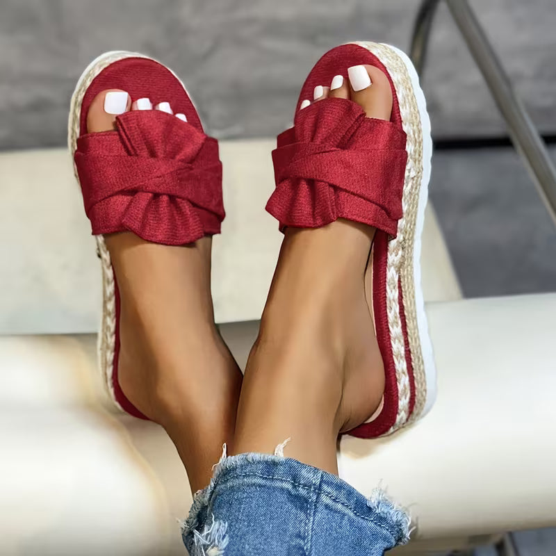 Bowie Bow Platform Slides – The Sandal That Upgrades Every Summer Outfit Instantly