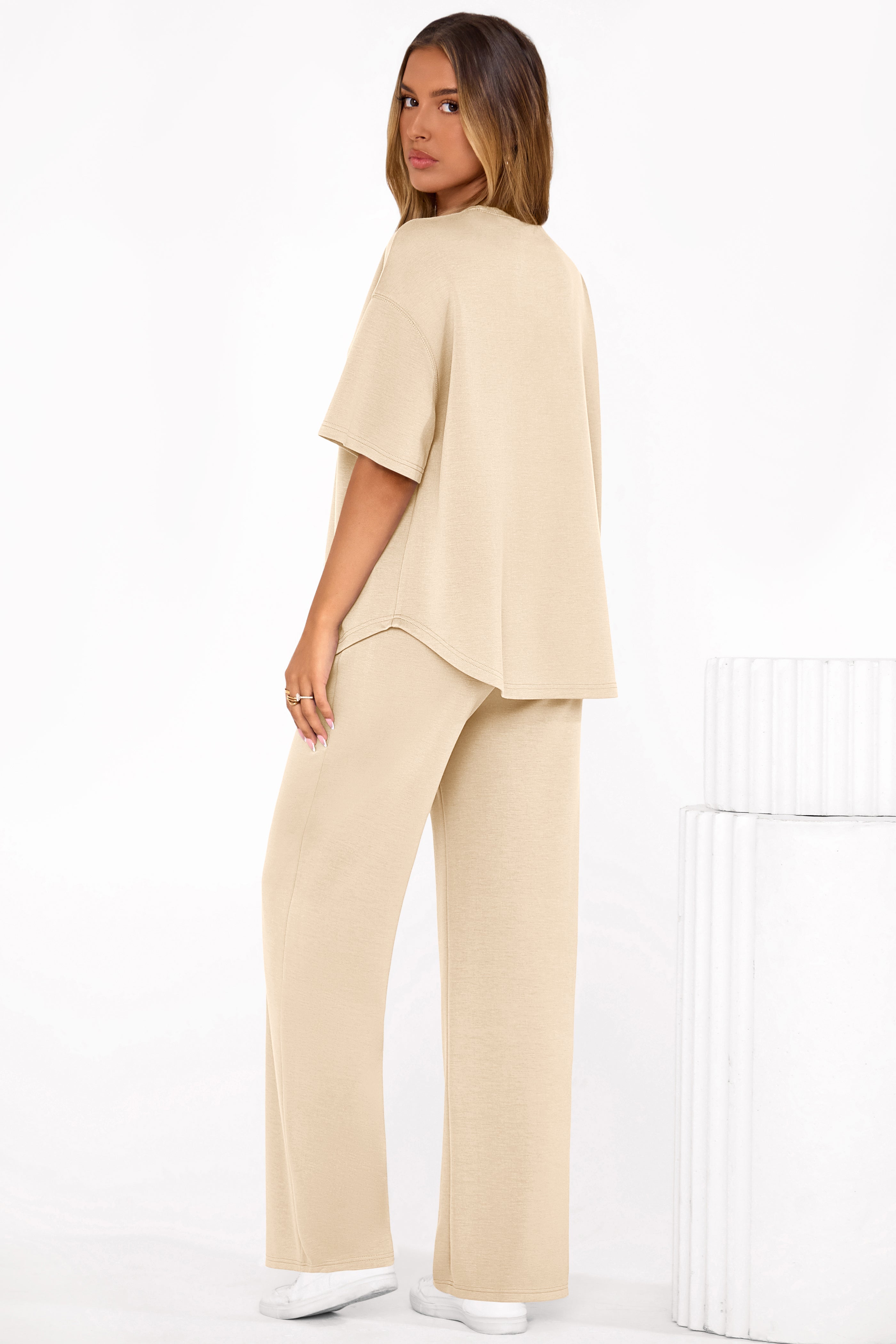 Osonn Women's Summer 2 Piece Lounge Set Short Sleeve Tops Wide Leg Pants Spring Vacation Travel Outfits Clothes