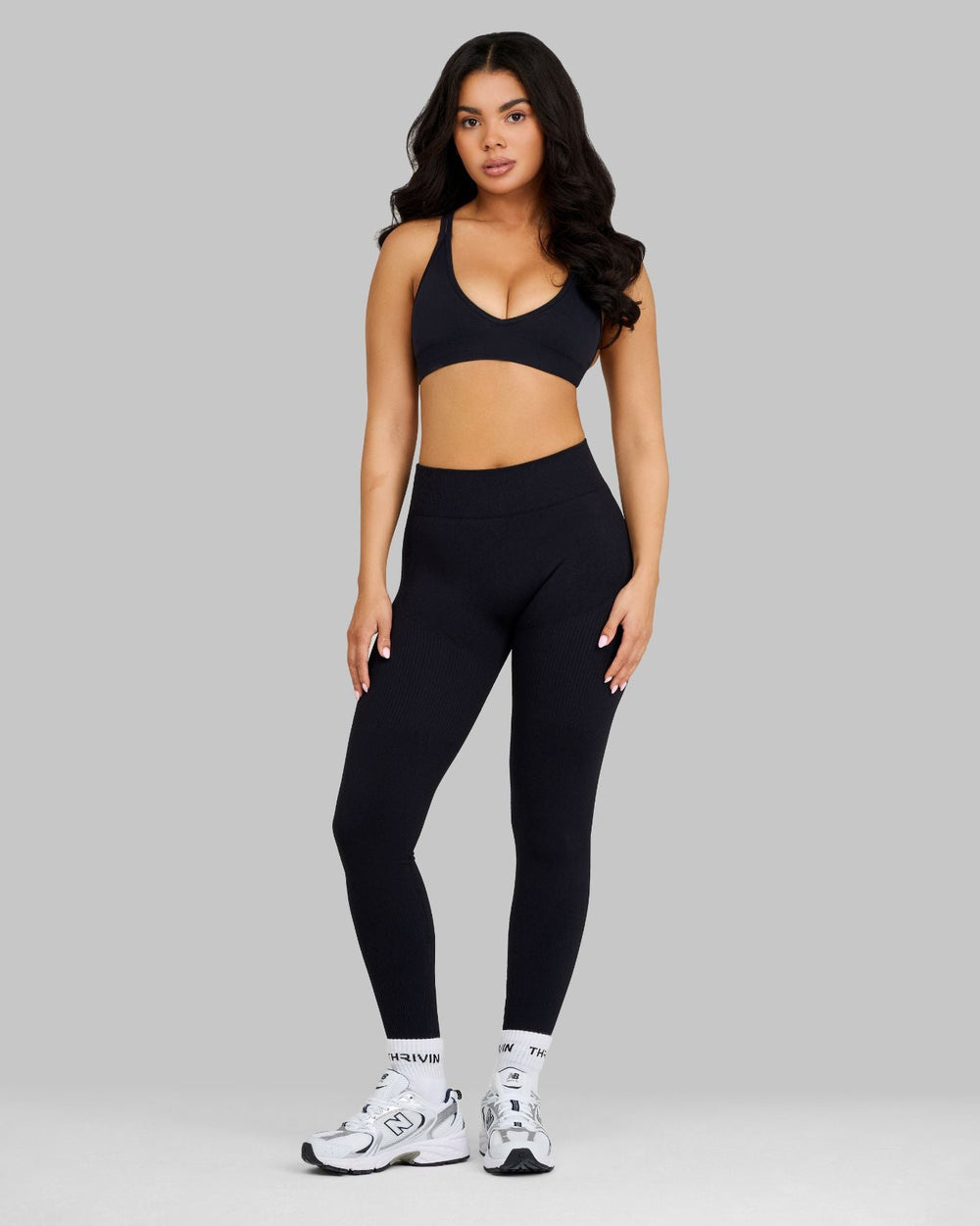 Elevate™ Sculpting Mid Waist Scrunch Leggings | Night Black