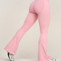 Elevate™ Sculpting Mid V-Waist Scrunch Flare | Cotton Pink