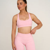 Elevate™ Sculpting Medium Impact Multiway Bra | Cotton Pink